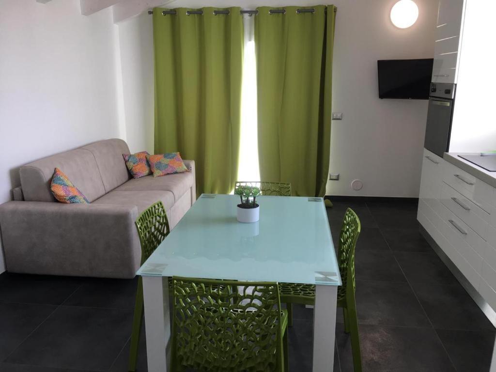 Casa Vacanza Colors بورتو توريس المظهر الخارجي الصورة